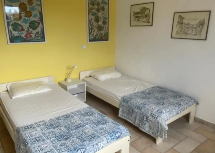 Charming House With Balcony And Garden Casa vacanze *